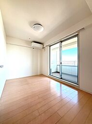 洋室約6.2畳　※家具・調度品は販売価格に含まれません