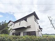 バルコニーは南向きです。