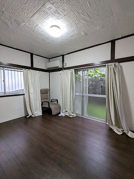 室内