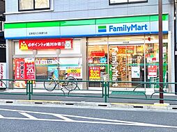 [周辺] 【コンビニエンスストア】ファミリーマート 北新宿大久保通り店まで903ｍ