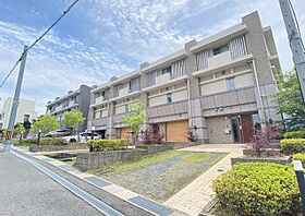 密柑山レジデンス C ｜ 愛知県名古屋市瑞穂区密柑山町1丁目36-14（賃貸テラスハウス3LDK・1階・147.54㎡） その1