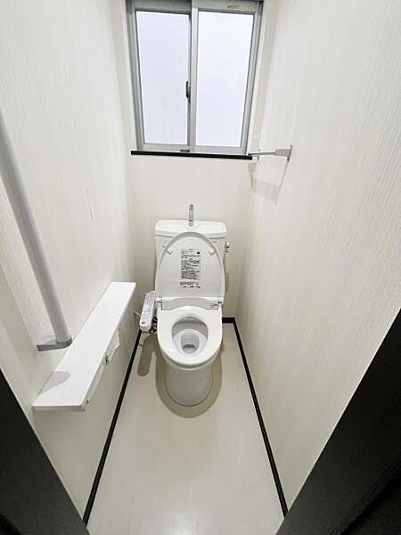 トイレを拡大表示