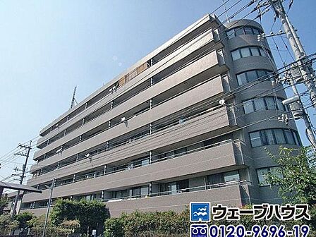 岡山市南区泉田にある8階建て分譲マンションです!