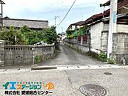 南側前面道路です。