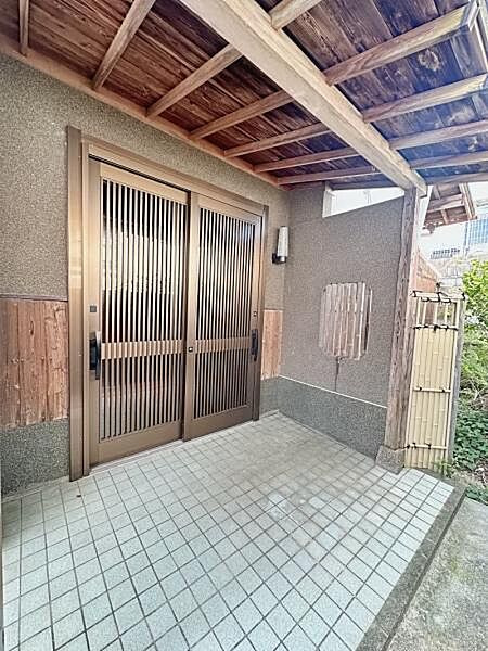 玄関