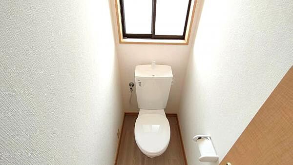 トイレを拡大表示