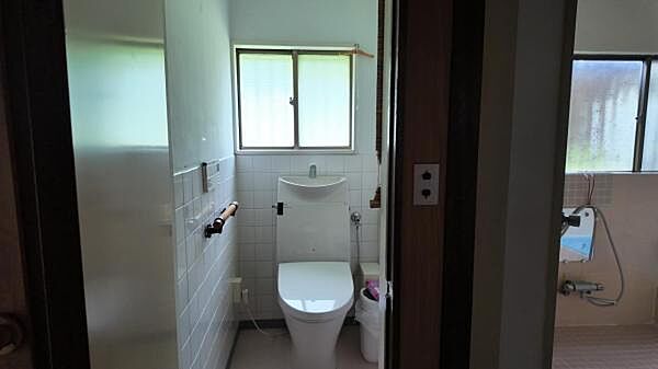 トイレを拡大表示