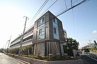 埼玉県越谷市蒲生西町2丁目18-15：物件画像／シャーメゾンショップ　大幸建設株式会社