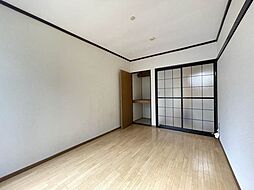 エステ−ト良 00103 1階1Kの室内