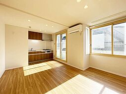 シャトル富士見台 00202 2階2LDKの室内