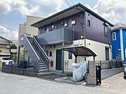 全部屋角部屋、外階段タイプ