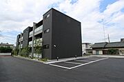 【ＺＥＨ物件】太陽光パネル搭載。入居者様にて売電も出来ます。
