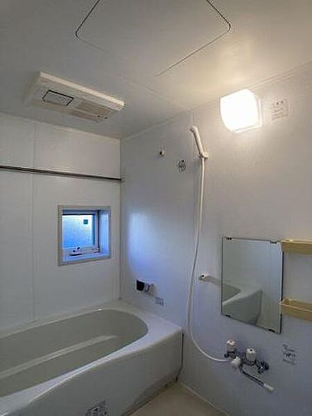 apartment 茨城県常総市内守谷町きぬの里３丁目7-7
地図を見る