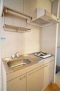 コンロは1口の単身用のキッチンです！