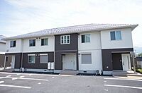 山梨県笛吹市石和町駅前13-6：物件画像／シャーメゾンショップ　有限会社甲斐地所