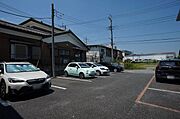 敷地内駐車場有（空き確認要）