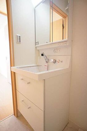 サンプロヌーブ大倉山_内装_2