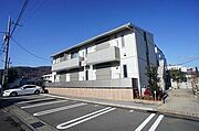 積水ハウス施工の賃貸住宅『シャーメゾン』／駐車場1台付き（無料）