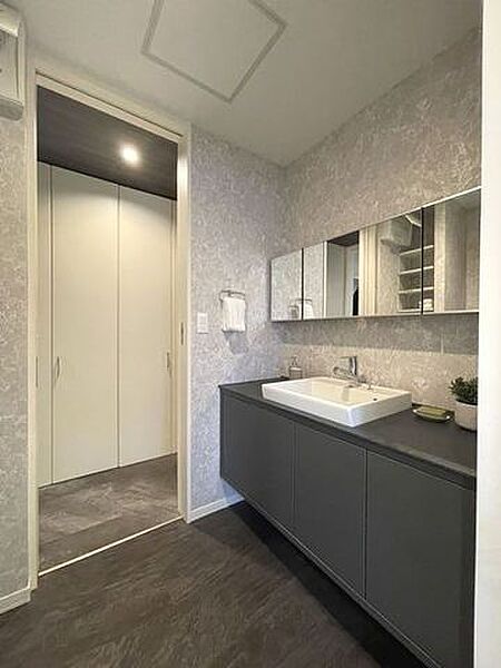 ジェーユーグローバルパレス