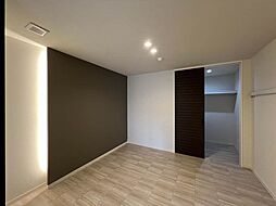 【洋室】ウォークインクローゼットのついたお部屋です☆