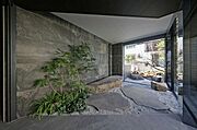 【積水ハウス施工重量鉄骨造3階建シャーメゾン】～共用エントランス～