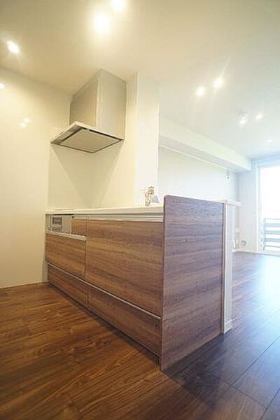 クオリフィシア