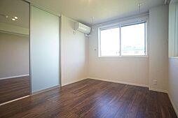 クオリフィシア