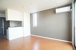 サンシャインヒルズ 00201 2階1LDKの室内