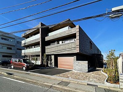 外観：積水ハウス施工重量鉄骨造「ＳｈａＭａｉｓｏｎ」／エレベーター　／　室内共用廊下（ホテルライク）