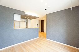 ニュートーム67 00304 3階2LDKの室内
