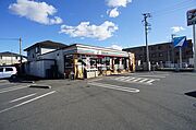 【周辺施設】コンビニはセブンイレブン宇都宮宝木本町店まで940ｍ（徒歩12分）の立地です
