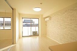 クラウドワ 00203 2階1LDKの室内