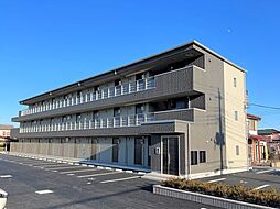 積水ハウス施工の3階建て重量鉄骨造の賃貸住宅『シャーメゾン』です♪