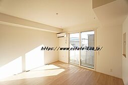 モデナＡ 105 1階2LDKのリビング/ダイニング