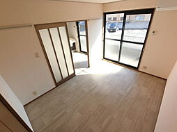 エピナール　D 203 2階2DKのリビング/ダイニング