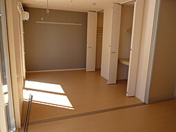 ハイグレードみずほ野　II 103 1階1LDKのリビング/ダイニング