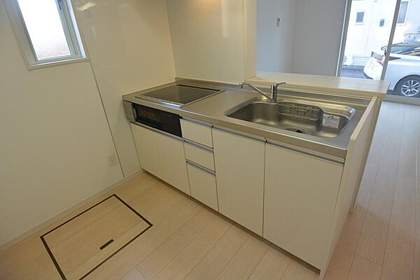 detached 群馬県佐波郡玉村町大字下新田812-1

地図を見る