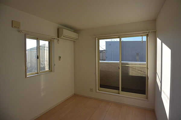 detached 群馬県佐波郡玉村町大字下新田812-1

地図を見る