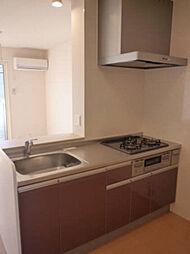 エヌ・ハーレー　B 202 2階1LDKのリビング/ダイニング