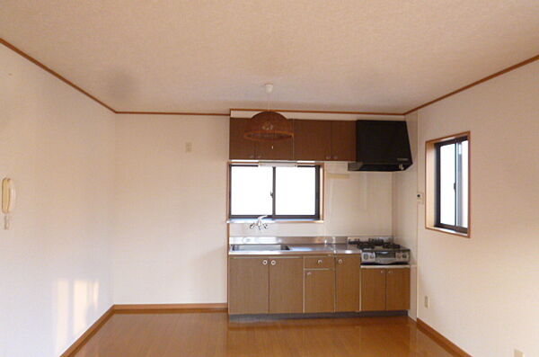 detached 群馬県伊勢崎市市場町２丁目894-1

地図を見る