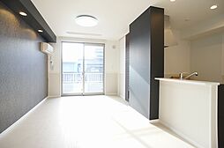 アルト・プエンテ 101 1階1LDKのリビング/ダイニング