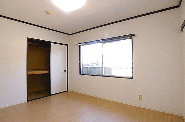 apartment 茨城県取手市東５丁目4-15
地図を見る