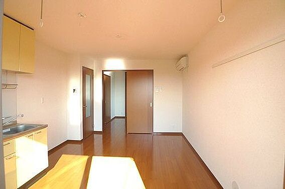 エミネンス_内装_0