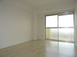 サンパレス南浦和 0706 7階3LDKのリビング/ダイニング