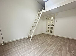 ヴィラときわ台 1階ワンルームのリビング/ダイニング