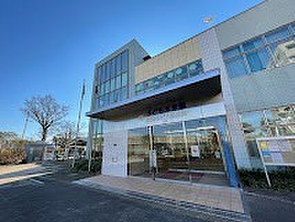 図書館「江戸川...