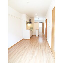 エスペランサ 0105 1階ワンルームのリビング/ダイニング