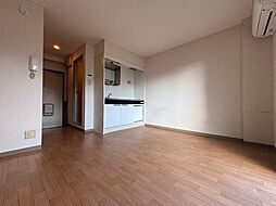 サンクオルム3 2階ワンルームのリビング/ダイニング