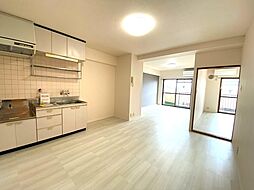 ティーワイパレス 403