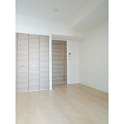 プレジリア本郷 0702 7階1Kのリビング/ダイニング